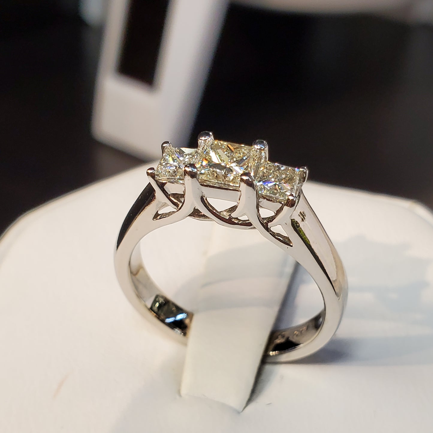 Diamond Engagement Ring 14 KT  Nr 3151