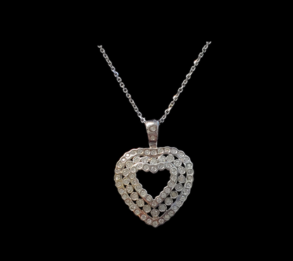 #4522 diamond heart necklace