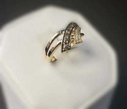 14Kt Yellow Gold and Diamond Ring #4116