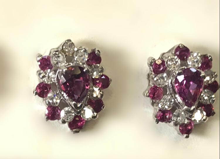14Kt Garnet and Diamond Earrings 3966