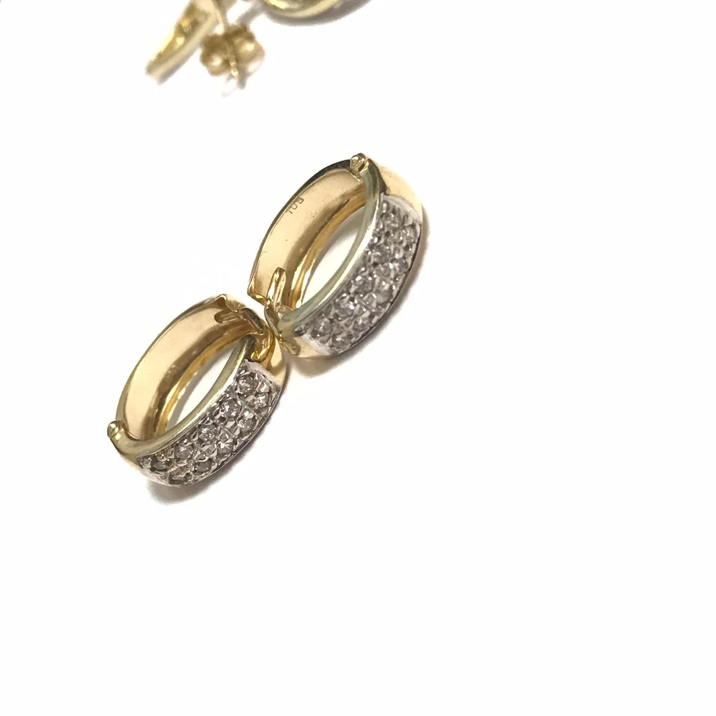 10Kt Gold Earrings