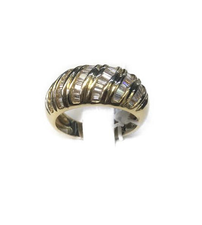 14Kt Yellow Gold and Diamond Ring - 3639